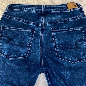 ✨AMERICAN EAGLE BLEACHED JEGGING✨